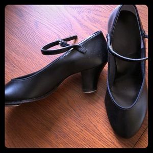 Black 2” heel black tap dance jazz shoes NIB